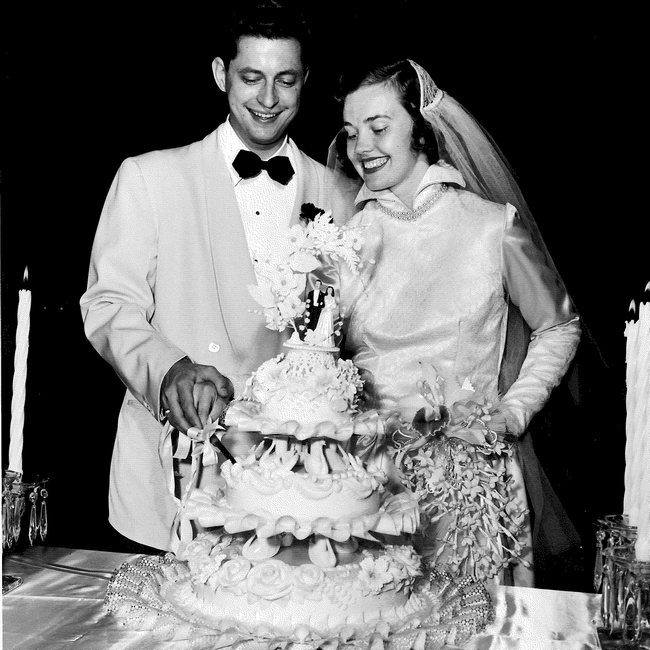 Matrimonio de Robert y Mary Hales. Cortesía del Deseret News.